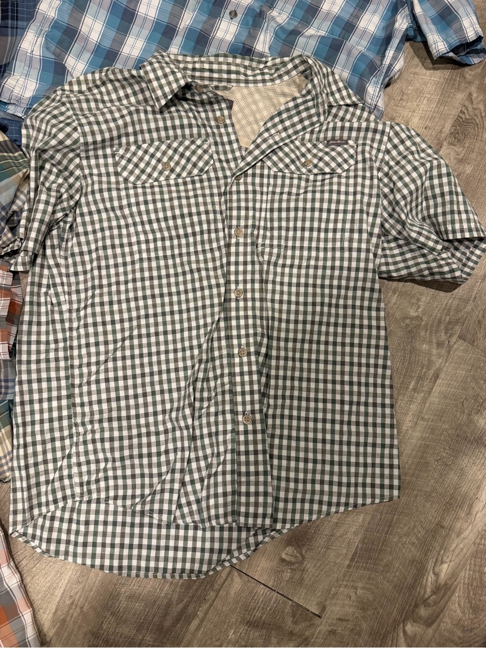 EUC large Eddie Bauer Mixed Plaid Short-Sleeve Button-Down Shirts - Picture 3 of 7